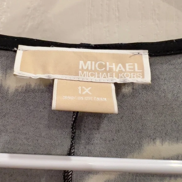 SOLD - Picture 5 of 9